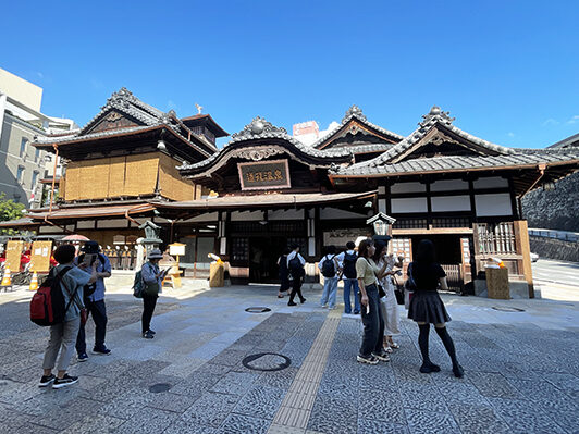 道後温泉本館